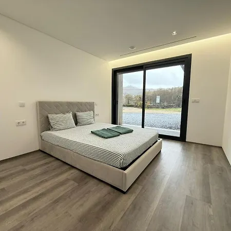 Calcedonia House - Geres 빌라 *