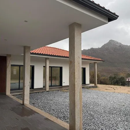 Calcedonia House - Geres Villa Terras de Bouro
